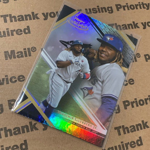 Vladimir Guerrero Jr. ‘21 Topps Gold Label Card - Picture 2 of 6